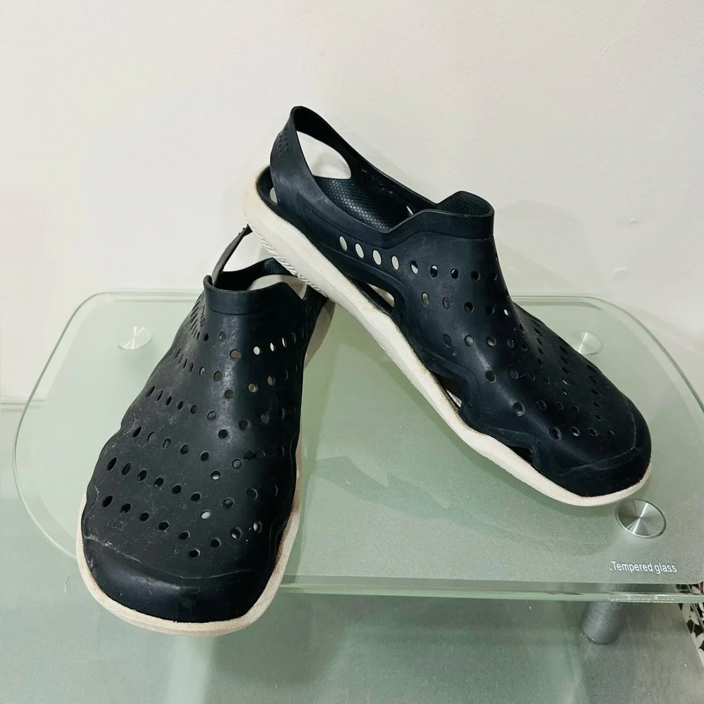 Crocs Sling Back Sandal Shoes Men's 11‎ Black Slip On Casual Comfort Closed Toe